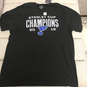 Mens XL St Louis Blues T-Shirt New With Tags NWT